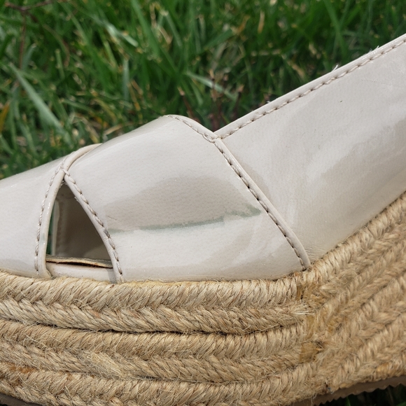 St. John's Bay Wedges Shoes - Picture 5 of 10